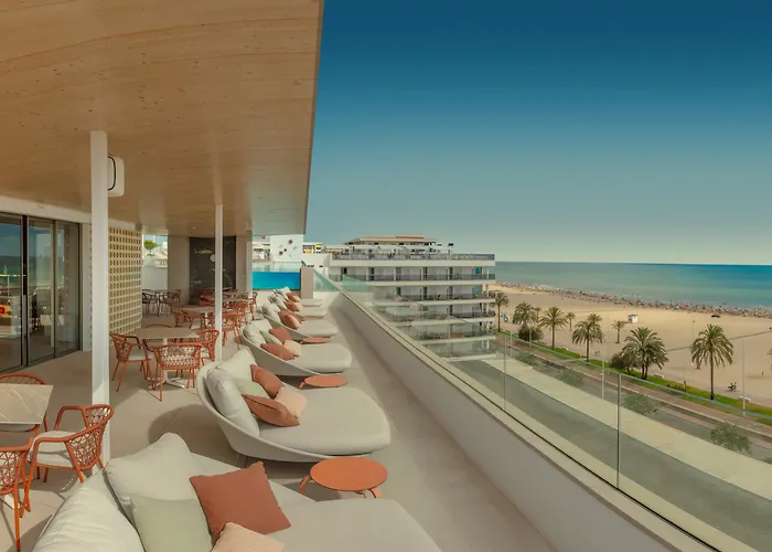 Rh Bayren & 4* Sup 4* 甘迪亚