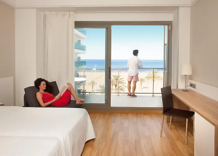 Rh Bayren & 4* Sup 酒店 甘迪亚