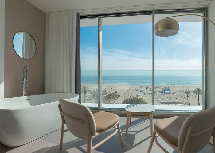 Rh Bayren & 4* Sup 酒店 甘迪亚