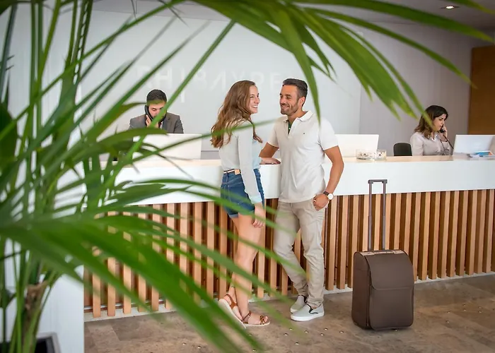 Rh Bayren & 4* Sup 酒店 甘迪亚